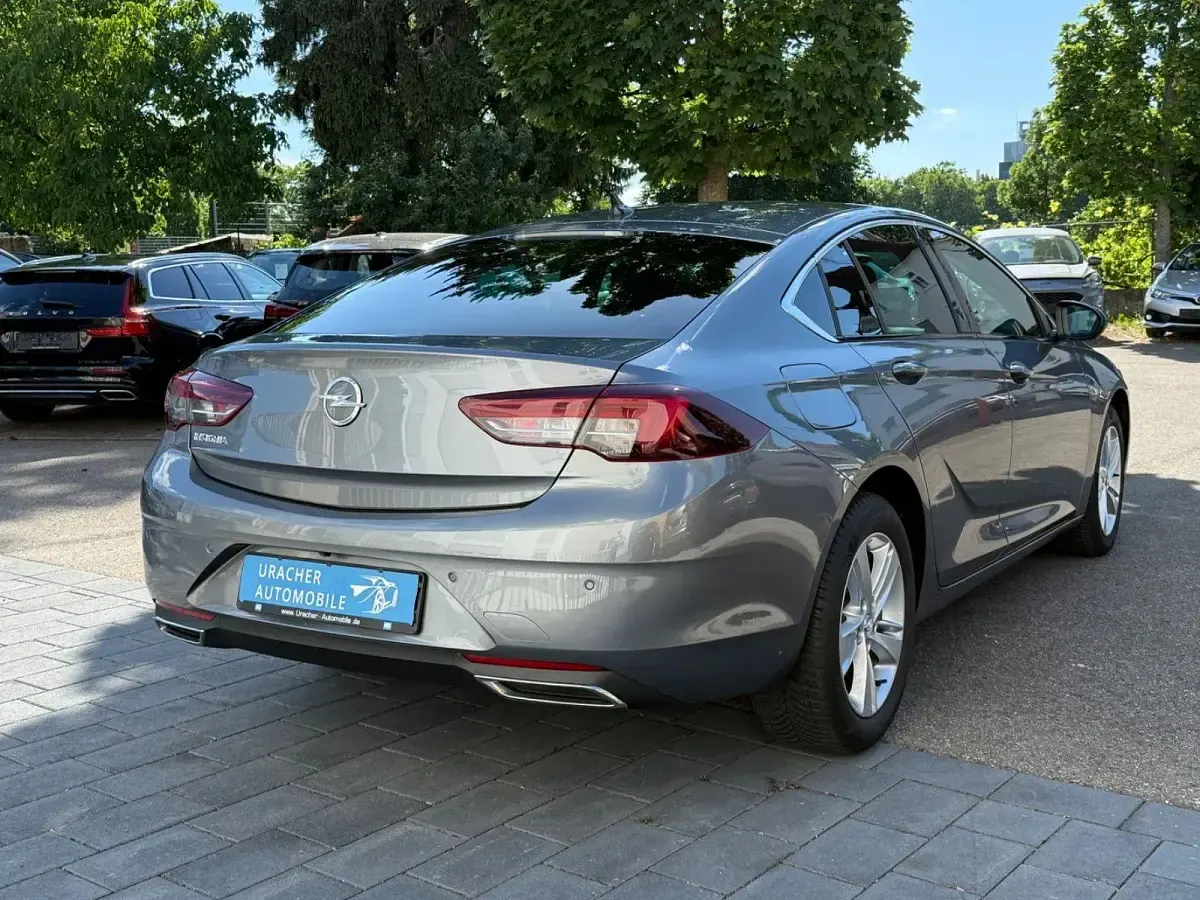 Gebraucht Opel Insignia Elegance 174 PS (127 kW) 2021 Grau Limousine