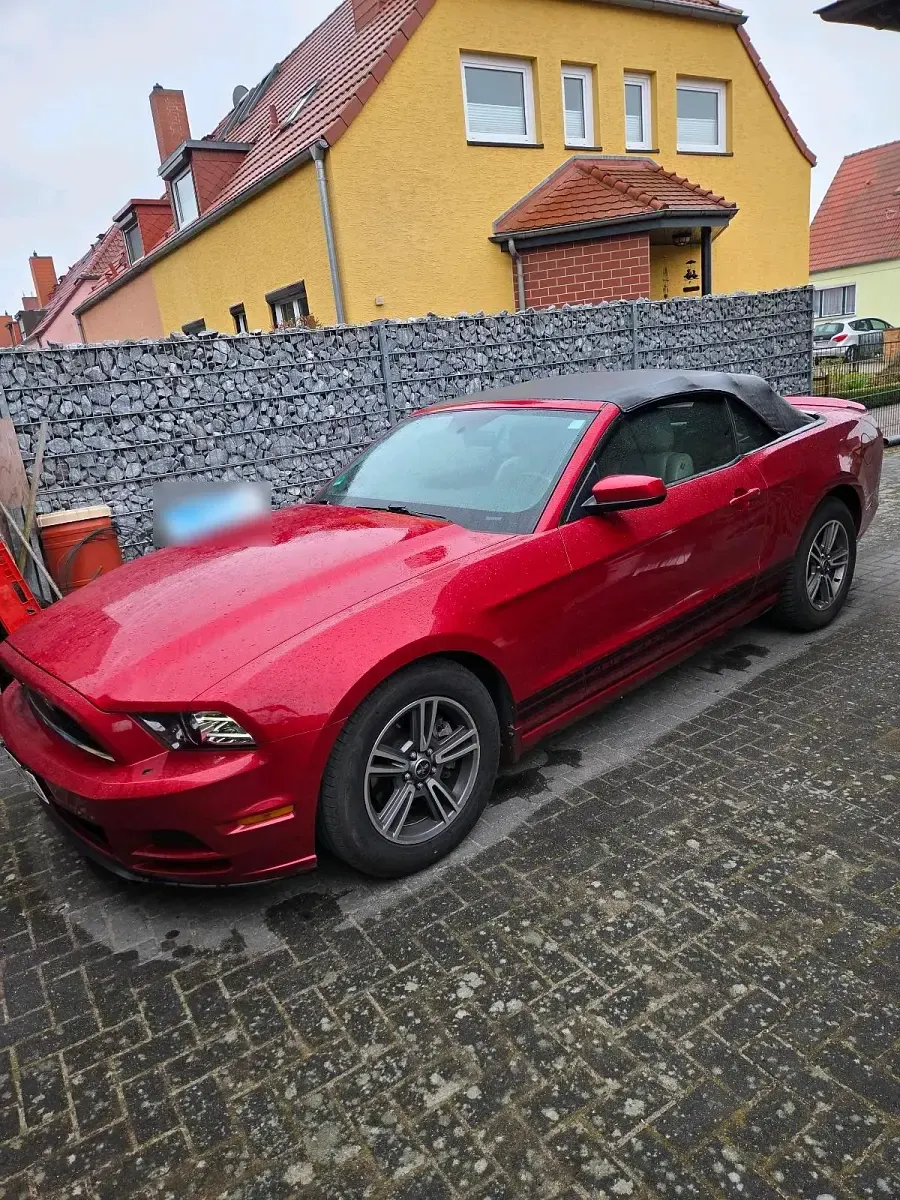 Gebraucht Ford Mustang 307 PS (225 kW) 2012 Cabrio