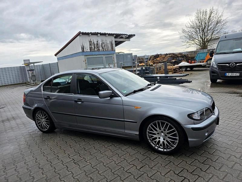 Gebraucht BMW 318 143 PS (105 kW) 2003 Silber Limousine