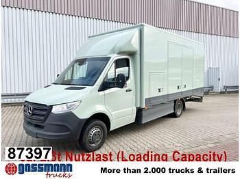 Grün Gebraucht 2021 Mercedes Sprinter Van | 49.900 € - Bild 1/4
