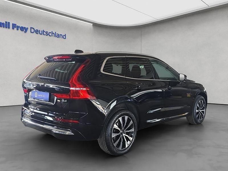 Gebraucht Volvo XC60 Plus 197 PS (144 kW) 2023 Schwarz SUV