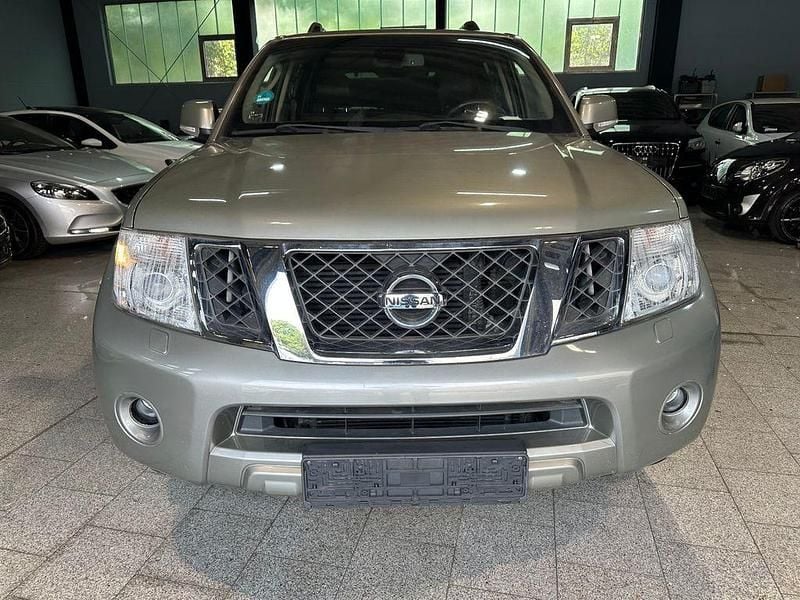 Gebraucht Nissan Pathfinder Platinum 190 PS (139 kW) 2012 Grau SUV