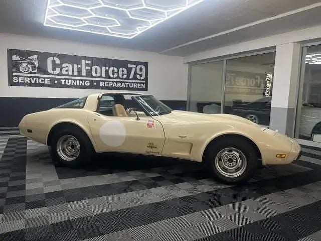 Second-hand Corvette C3 194 CP (142 kW) 1979 Alb Coupe