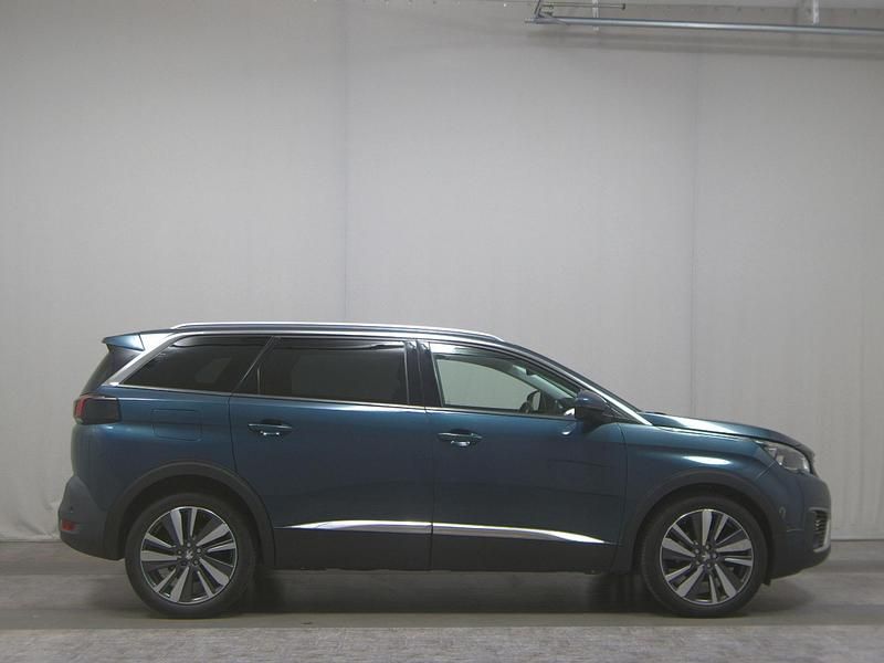 Lackierung emerald crystal/met Gebraucht 2020 Peugeot 5008 Allure Van / Kleinbus | 17.480 € (Superpreis) - Bild 1/4