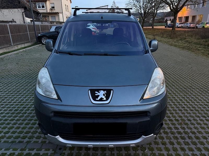 Gebraucht Peugeot Partner 110 PS (80 kW) 2009 Grau Van / Kleinbus