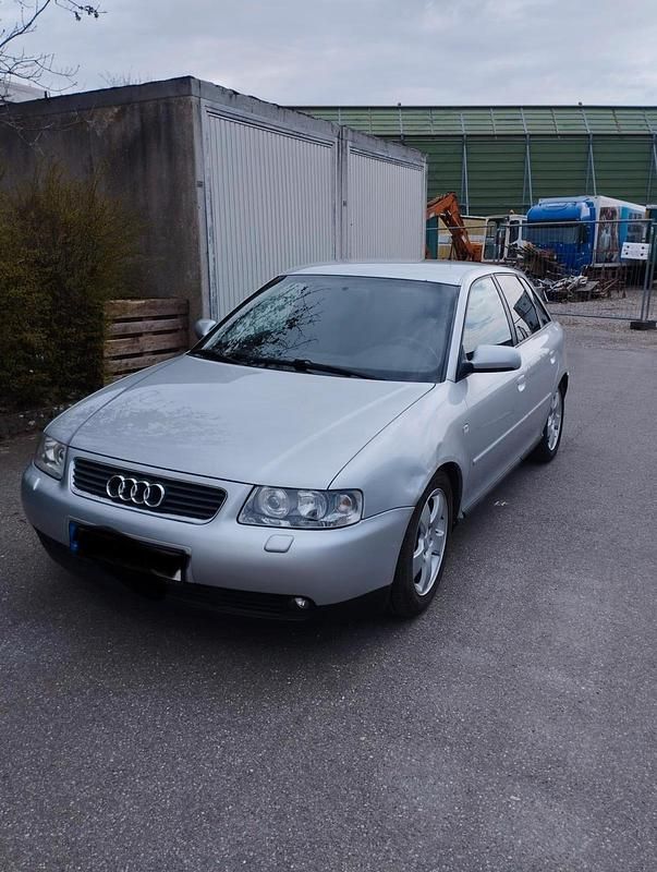 Second-hand Audi A3 210 CP (154 kW) 2002 Argintiu Hatchback