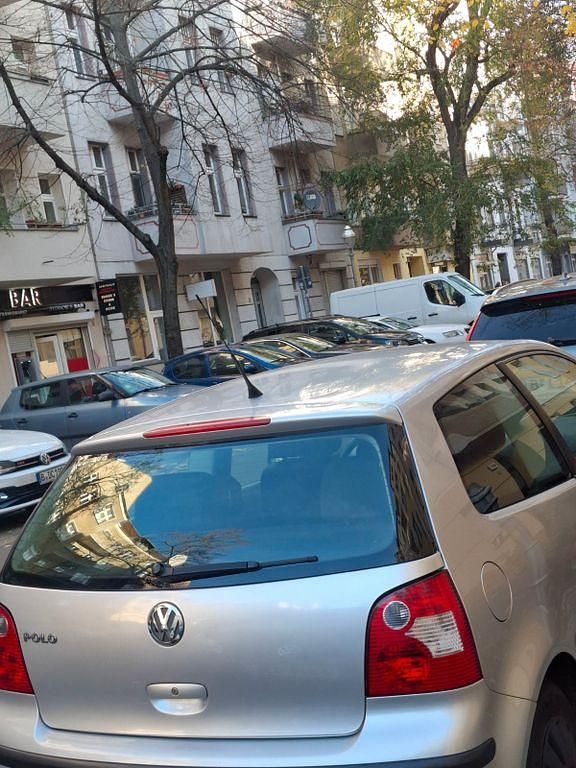 Silber Gebraucht 2002 VW Polo Limousine | 1.600 € (Guter Preis) - Bild 1/4