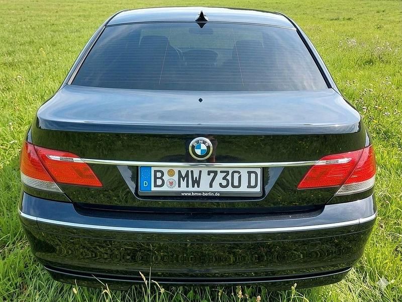 Gebraucht BMW 730 231 PS (169 kW) 2007 Schwarz Limousine