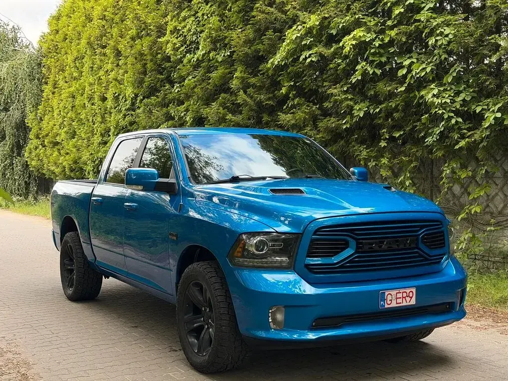 Gebraucht Dodge Ram 401 PS (294 kW) 2018 Blau Pickup