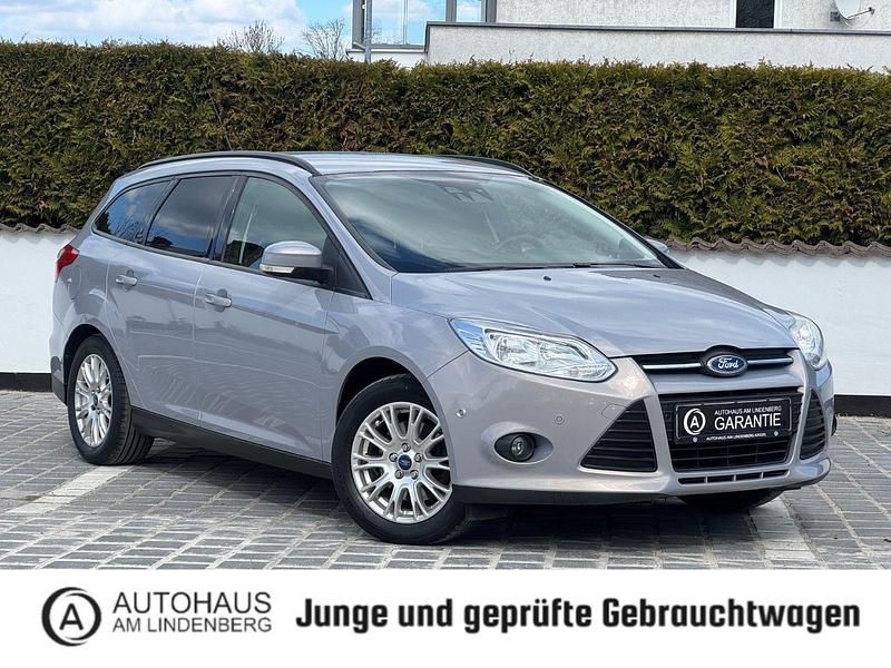 Gebraucht Ford Focus Trend 105 PS (77 kW) 2011 Silber Kombi