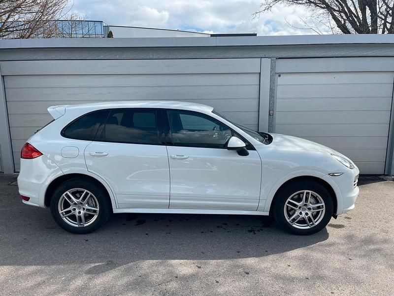 Gebraucht Porsche Cayenne S 385 PS (283 kW) 2013 Weiß SUV