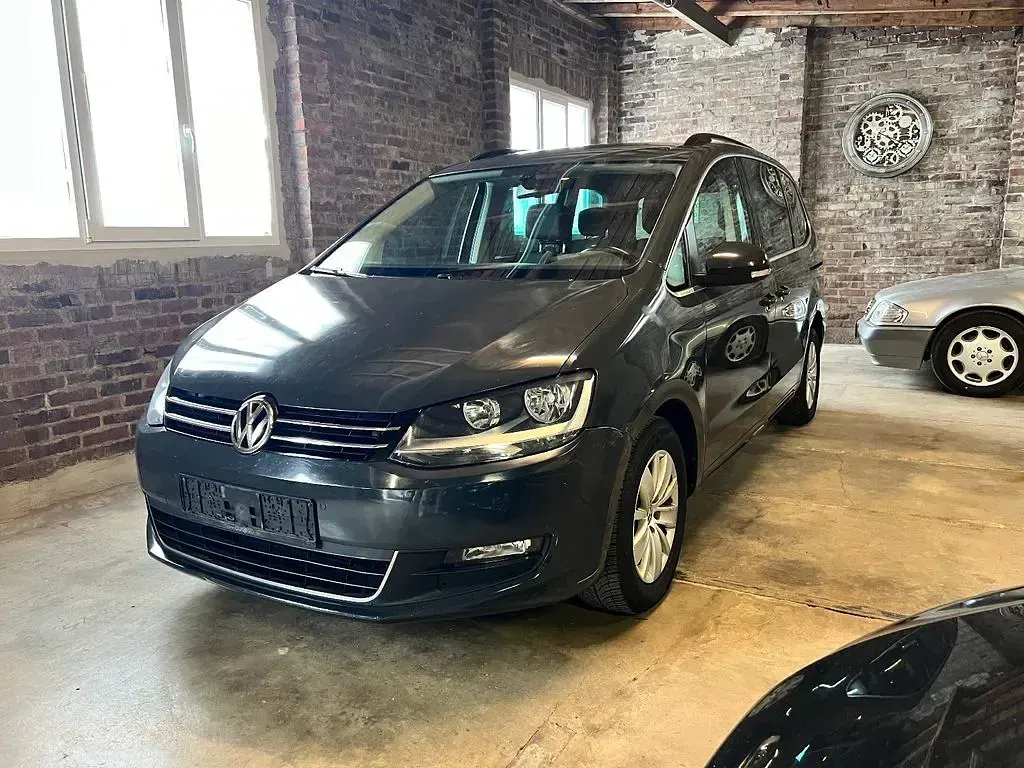 Gebraucht VW Sharan Life 177 PS (130 kW) 2013 Grau Van / Kleinbus