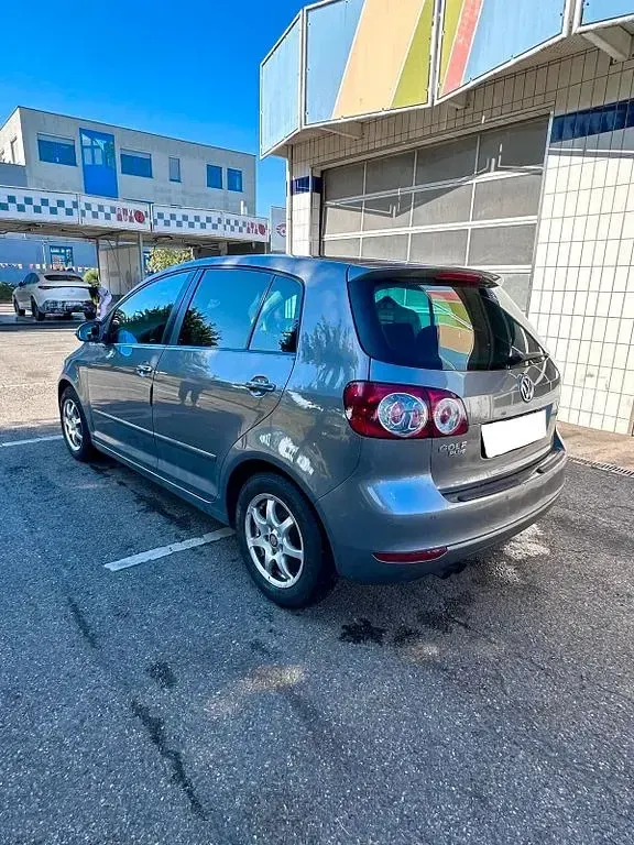 Gebraucht VW Golf Plus 122 PS (89 kW) 2009 Grau Van / Kleinbus