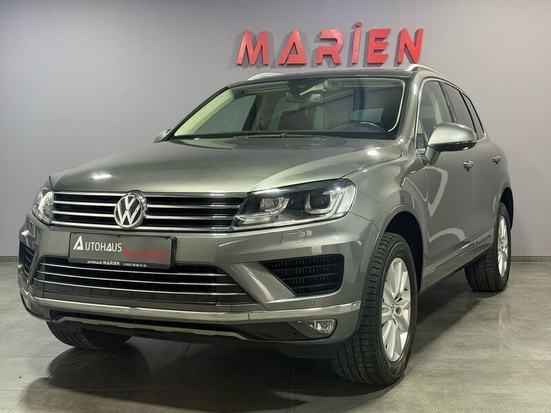 Grau Gebraucht 2015 VW Touareg SUV | 18.950 € (Superpreis) - Bild 1/4