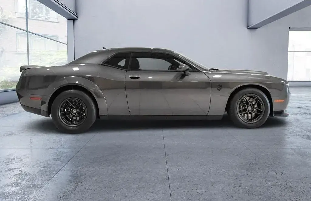 Gebraucht Dodge Challenger 2023 Grau Coupé