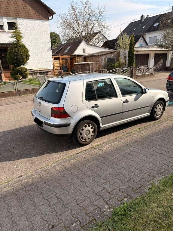 Brugt VW Golf IV 75 HK (55 kW) 2001 Grå Sedan