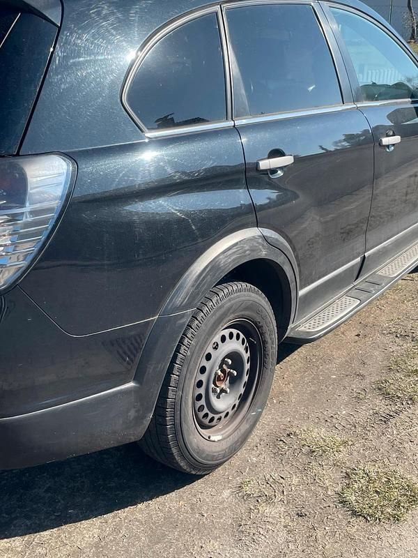 Gebraucht Chevrolet Captiva 163 PS (119 kW) 2012 Schwarz SUV