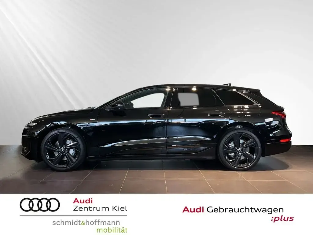 Neu Audi e-tron Performance 269 kW (367 PS) 2026 Schwarz SUV