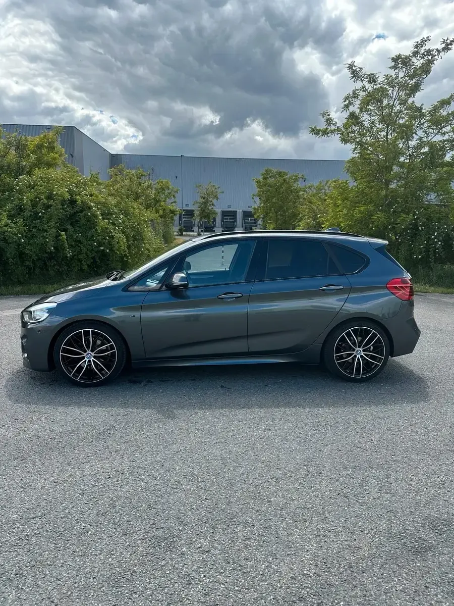 Gebraucht BMW 220 M Sport 190 PS (139 kW) 2015 Grau Kombi