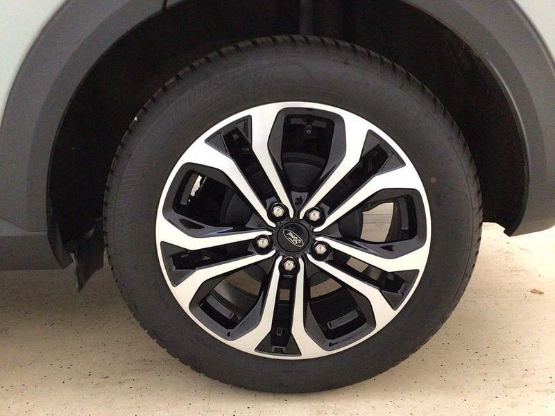 Gebraucht Ford Puma Titanium 125 PS (91 kW) 2024 Cactusgray SUV