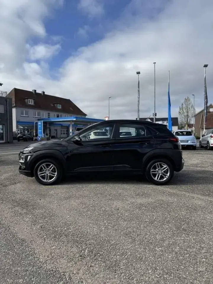 Gebraucht Hyundai Kona Trend 120 PS (88 kW) 2018 Schwarz SUV