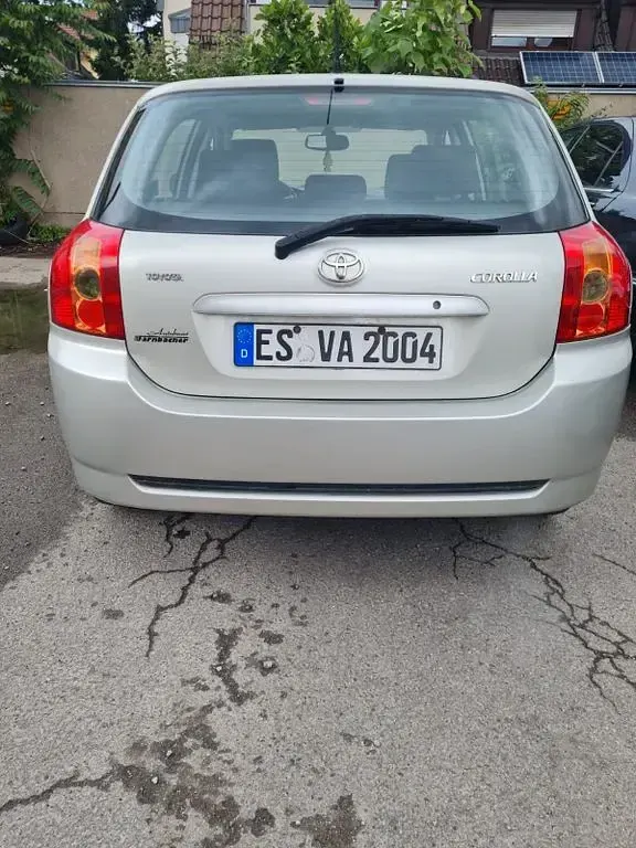 Gebraucht Toyota Corolla Sol 110 PS (80 kW) 2004 Silber Limousine