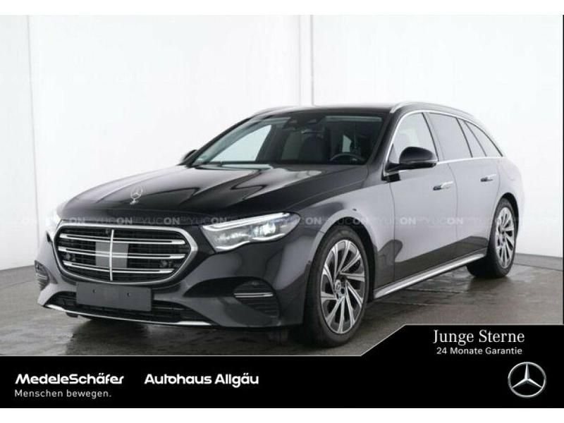 Unilack schwarz Gebraucht 2024 Mercedes E300 Kombi | 54.769 € (Superpreis) - Bild 1/4