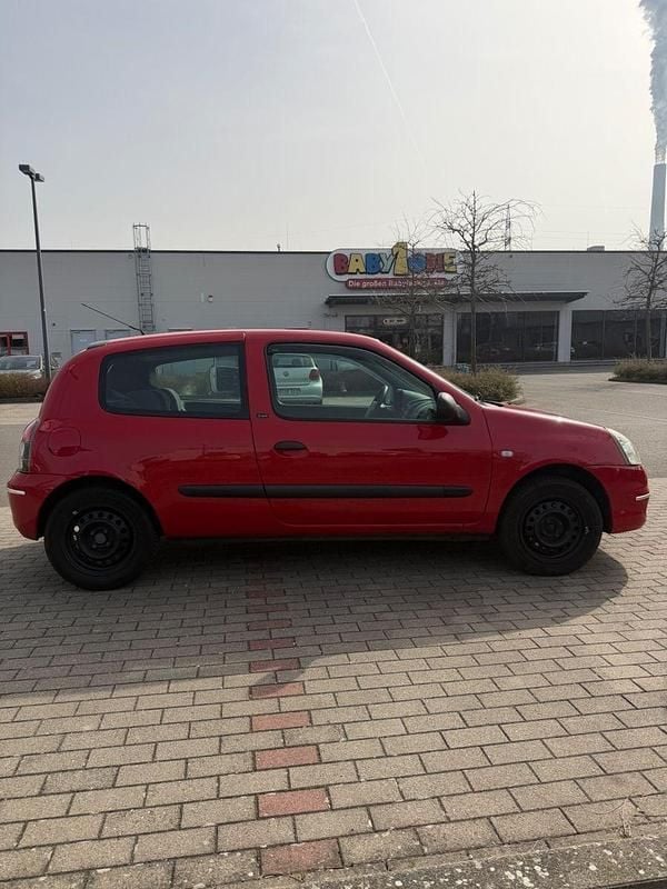 Gebraucht Renault Clio II Campus 58 PS (42 kW) 2011 Rot Kleinwagen