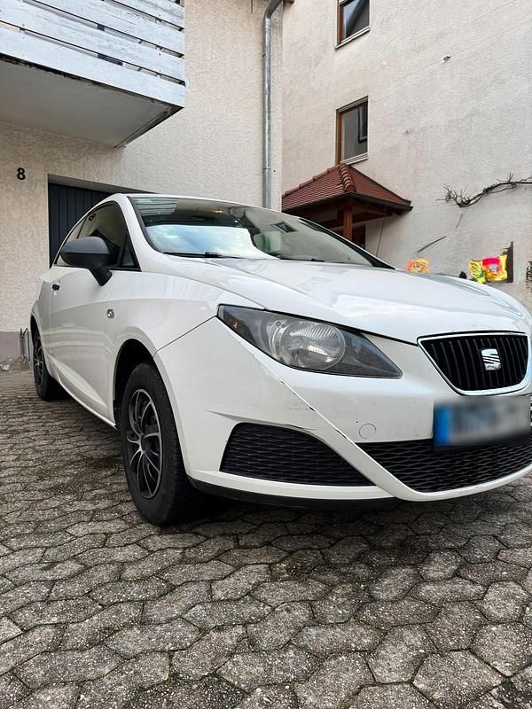 Gebraucht Seat Ibiza 2011 Weiß Kleinwagen