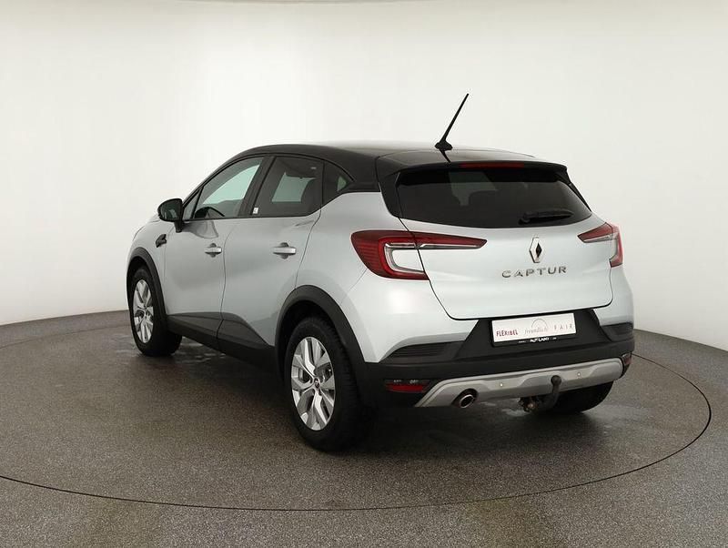 Gebraucht Renault Captur Zen 140 PS (102 kW) 2021 Silber SUV