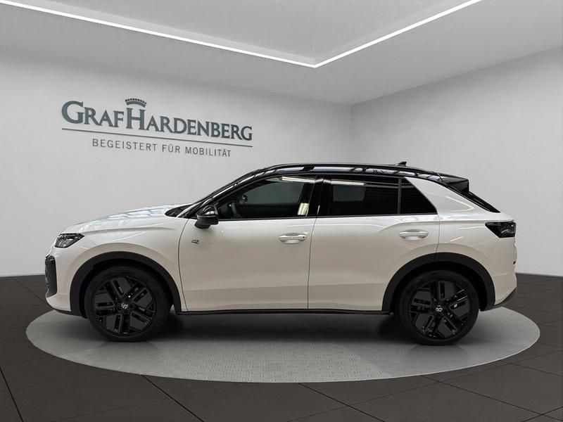 Gebraucht VW T-Roc R-line 150 PS (110 kW) 2025 Pure white SUV