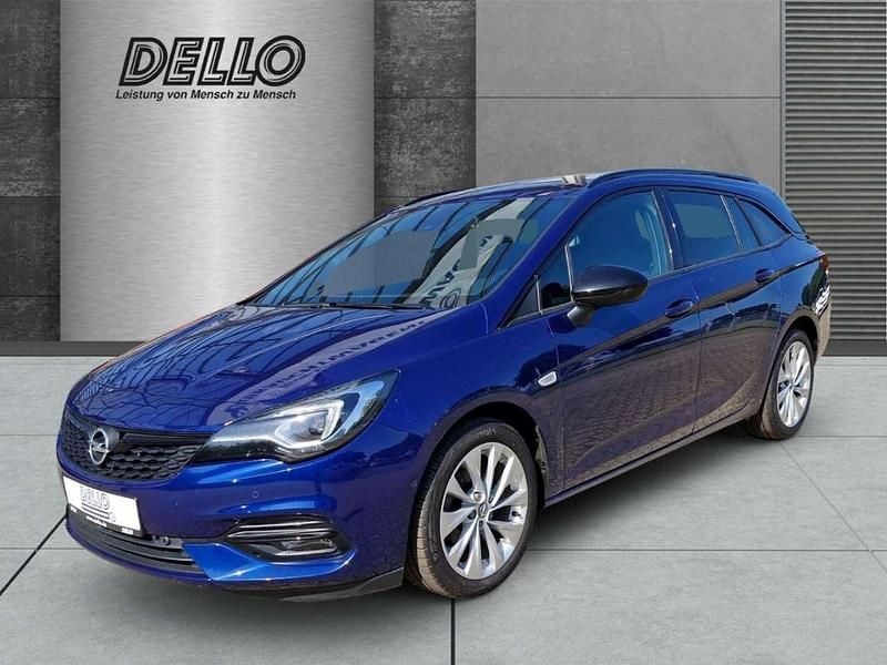 Blau Gebraucht 2021 Opel Astra Ultimate Kombi | 14.855 € (Teuer) - Bild 1/4