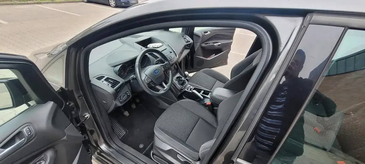 Gebraucht Ford C-MAX 101 PS (74 kW) 2018 Van / Kleinbus