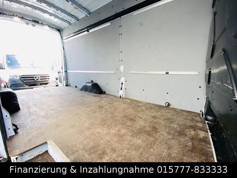 Gebraucht Ford Transit 131 PS (96 kW) 2020 Weiß Van