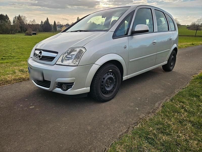 Gebraucht Opel Meriva 104 PS (76 kW) 2007 Silber Van / Kleinbus