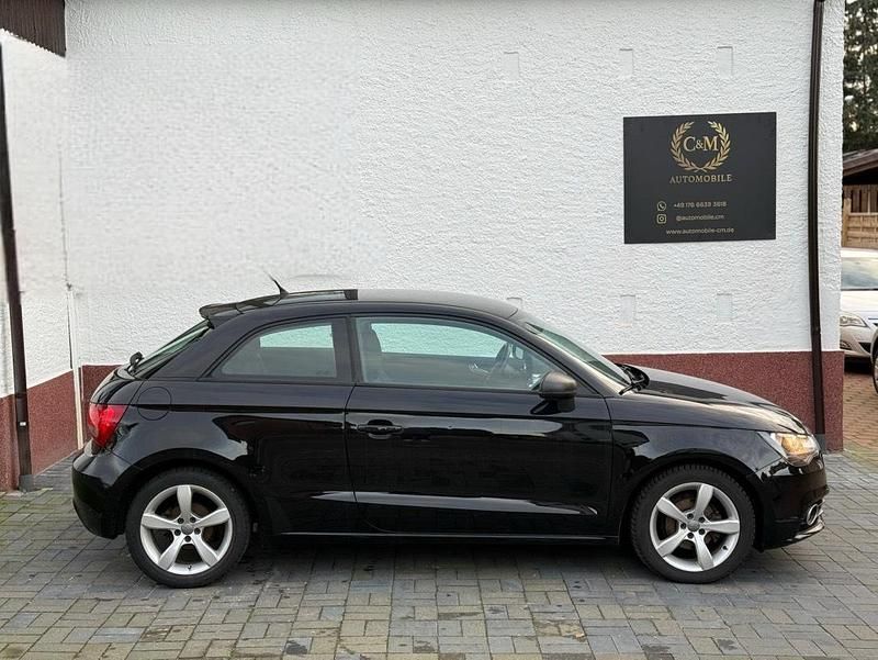 Gebraucht Audi A1 90 PS (66 kW) 2011 Schwarz Limousine
