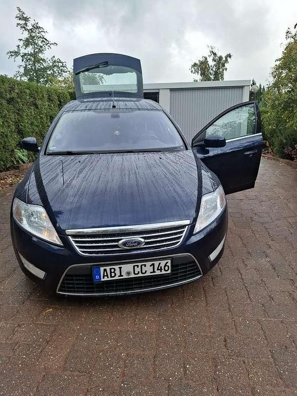 Gebraucht Ford Mondeo Ghia 131 PS (96 kW) 2008 Blau Limousine
