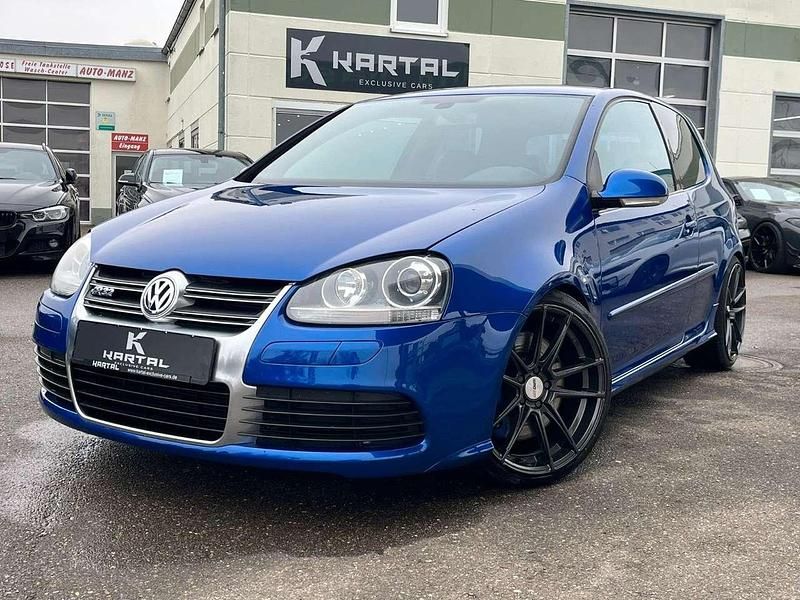 Blau Gebraucht 2006 VW Golf V R Limousine | 19.990 € - Bild 1/4