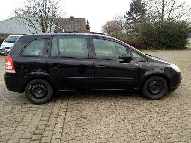 Gebraucht Opel Zafira Edition 120 PS (88 kW) 2007 Schwarz metallic Van / Kleinbus