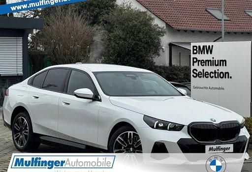 Neu BMW 530e Shadowline 299 PS (219 kW) 2026 Weiß Kombi