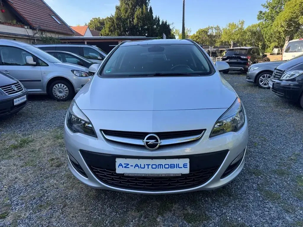 Gebraucht Opel Astra Style 136 PS (100 kW) 2015 Silber Kombi