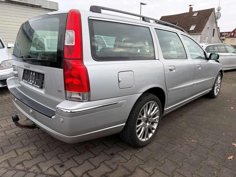 Gebraucht Volvo V70 185 PS (136 kW) 2006 Silber Kombi