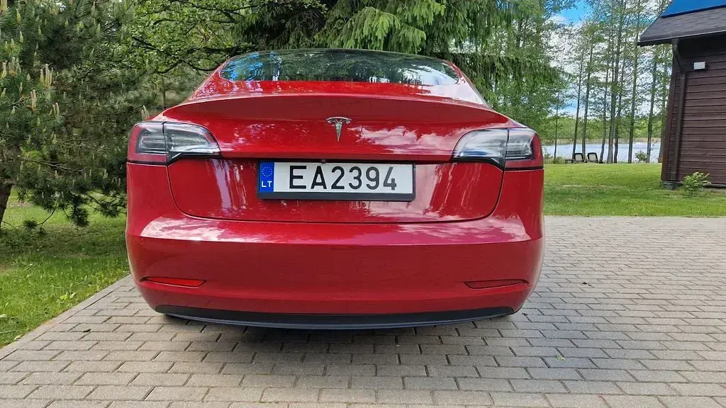Gebraucht Tesla Model 3 191 kW (261 PS) 2018 Rot Limousine
