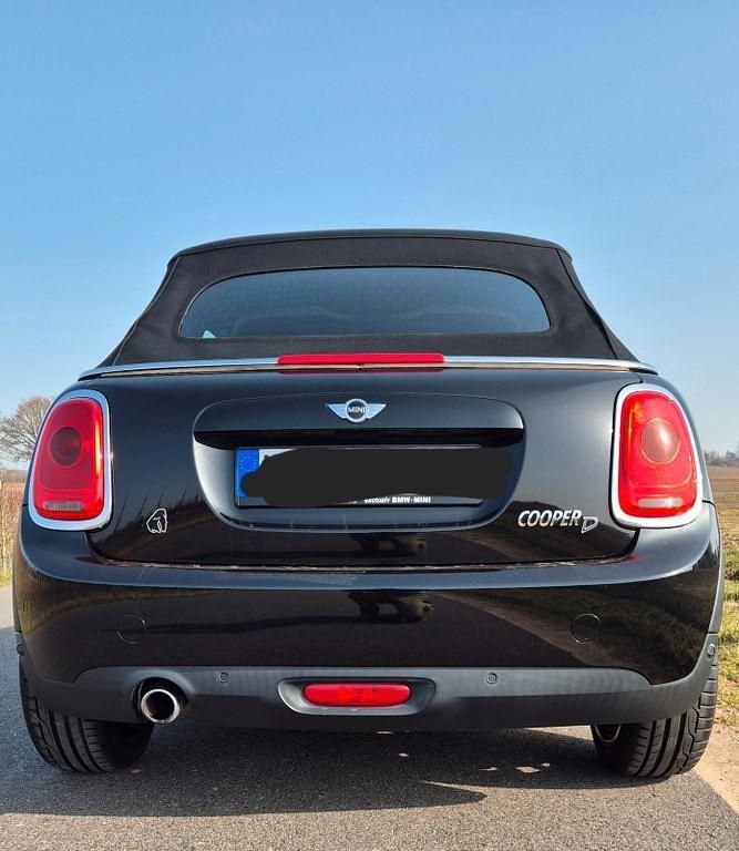 Gebraucht Mini Cooper D Cabriolet 116 PS (85 kW) 2017 Schwarz Cabrio