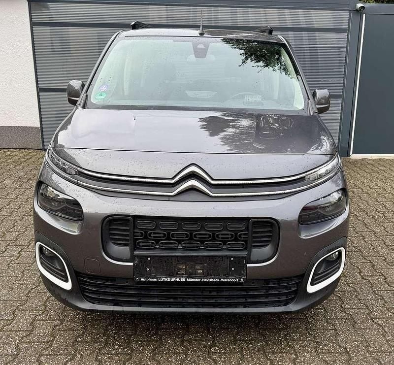Gebraucht Citroën Berlingo Shine 110 PS (80 kW) 2019 Grau Van / Kleinbus