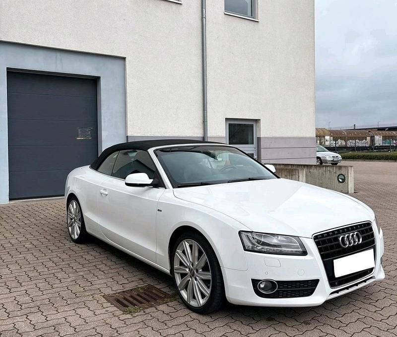 Weiß Gebraucht 2010 Audi A5 Cabriolet S-Line Cabrio | 6.850 € (Superpreis) - Bild 1/4