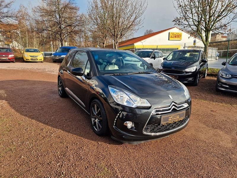 Noir obsidien Gebraucht 2011 Citroën DS3 Sport Chic Kleinwagen | 5.280 € (Fairer Preis) - Bild 1/4