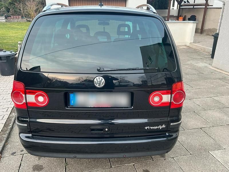 Gebraucht VW Sharan 140 PS (102 kW) 2006 Schwarz Van / Kleinbus