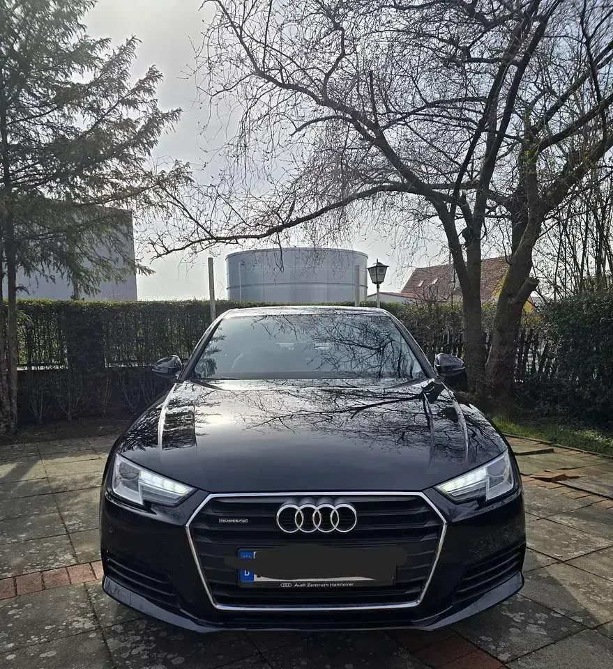 Gebraucht Audi A4 190 PS (139 kW) 2016 Limousine