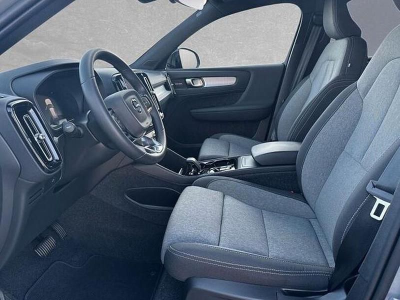 Gebraucht Volvo XC40 Plus 163 PS (119 kW) 2024 Grau SUV